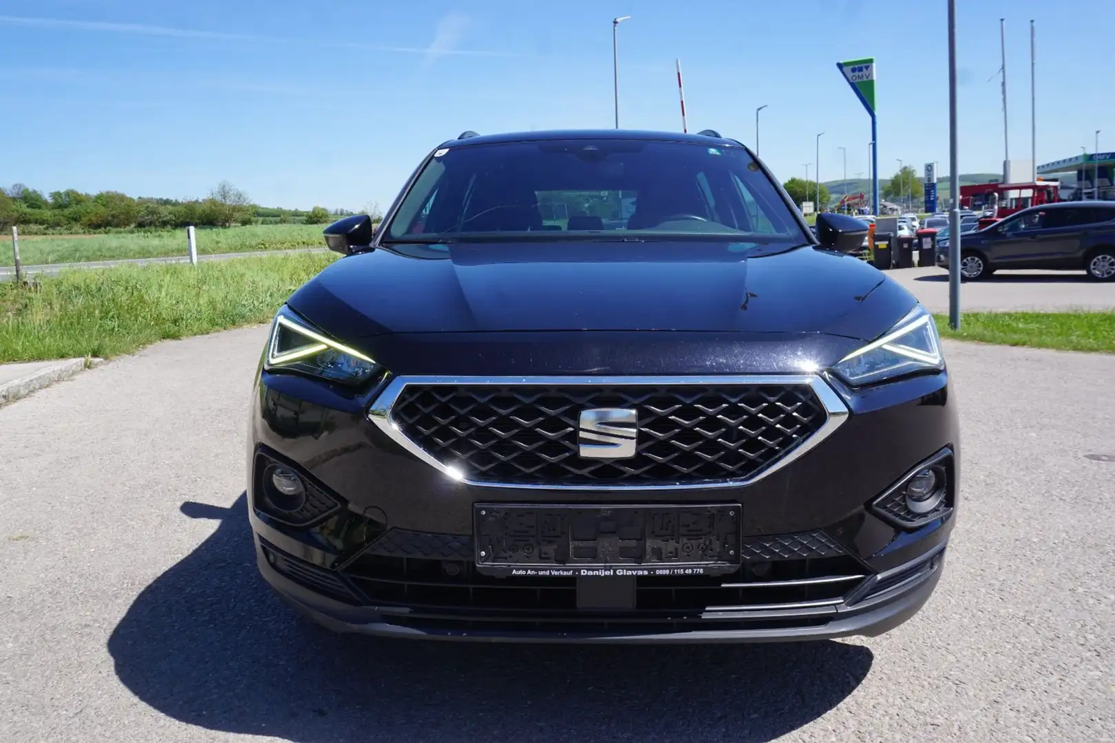 SEAT Tarraco 1,5 TSI ACT Austria Edition Style Schwarz - 2