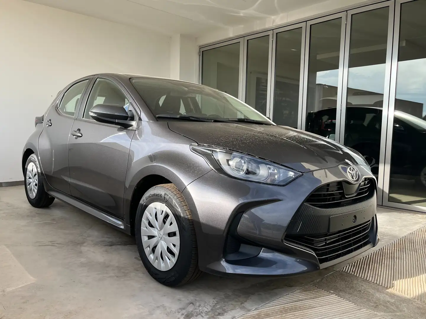 Toyota Yaris Yaris 1.5 Hybrid 5porte Active 116cv Automatic Km0 Grigio - 2