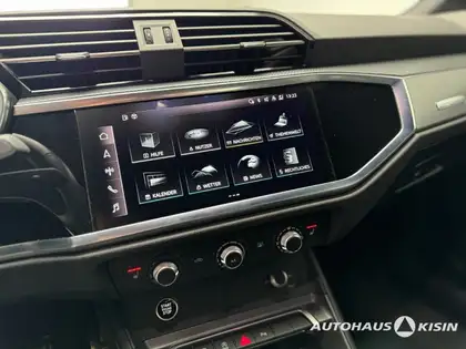 Annonce voiture d'occasion Audi Q3 - CARADIZE
