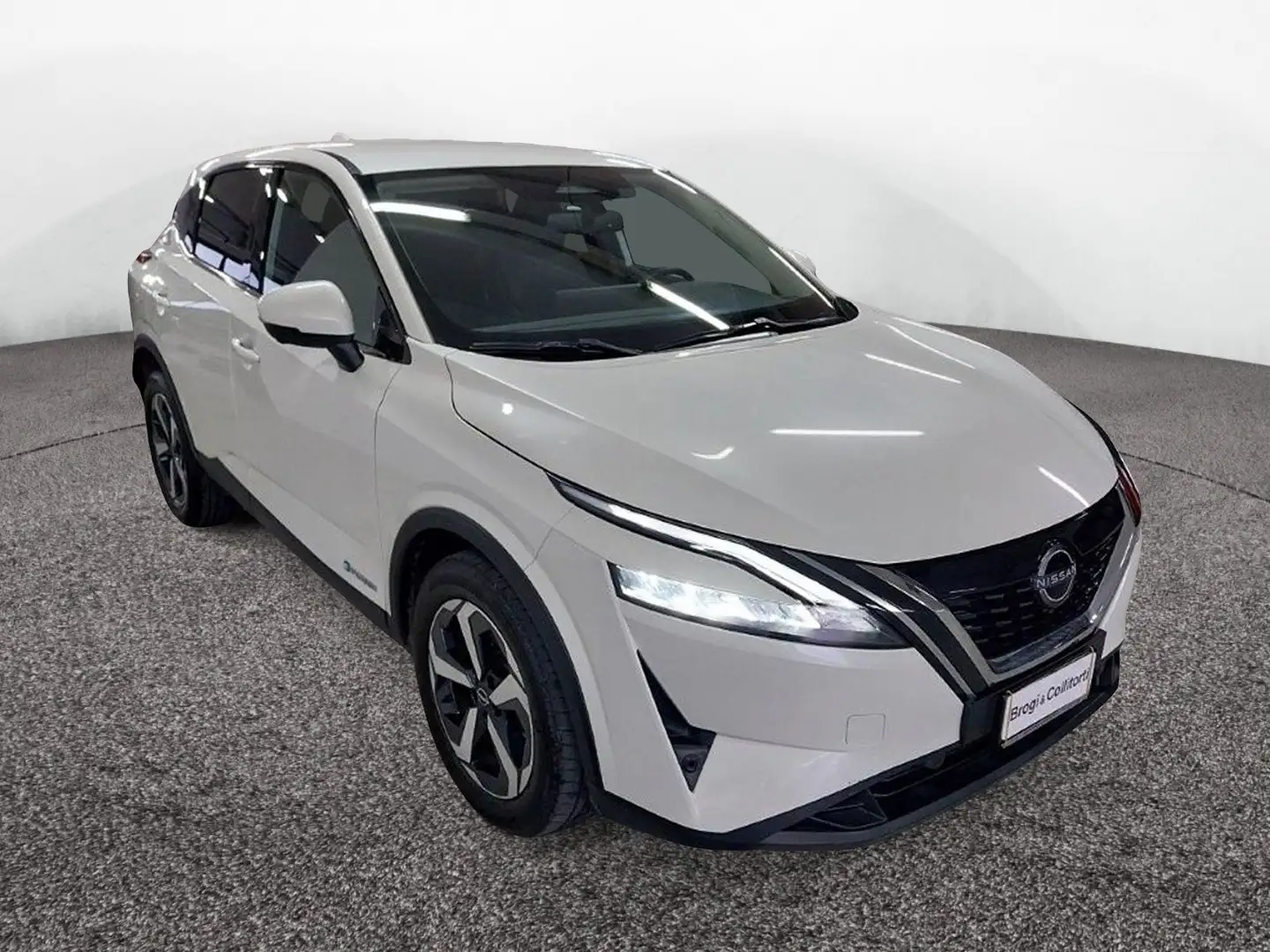 Nissan Qashqai 1.5 e-power N-Connecta 2wd Weiß - 1