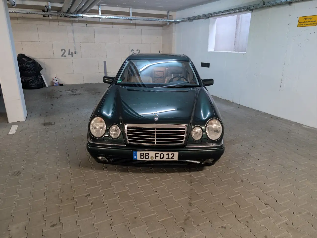 Mercedes-Benz E 240 Avantgarde, foto 3