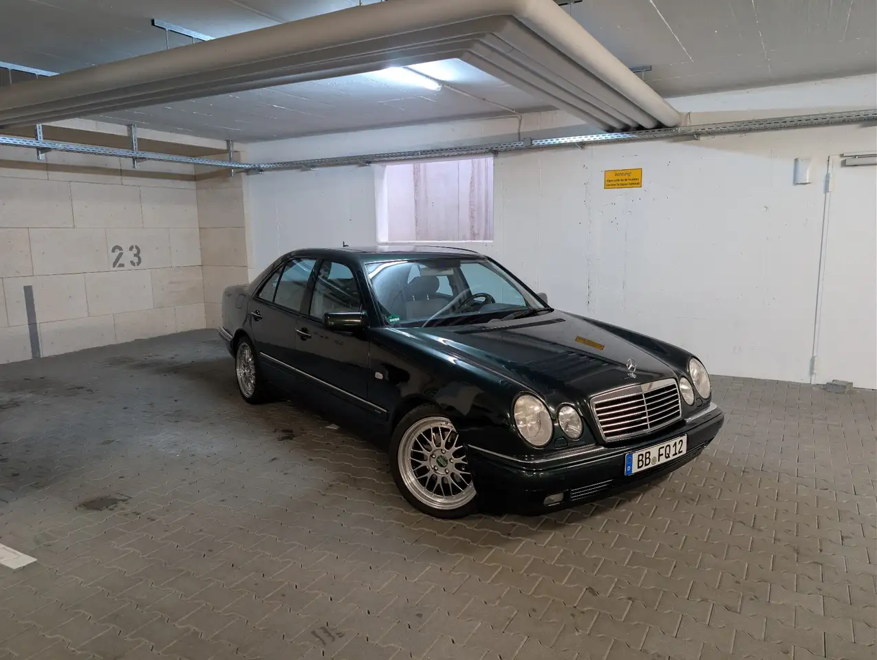Mercedes-Benz E 240 Avantgarde, foto 2