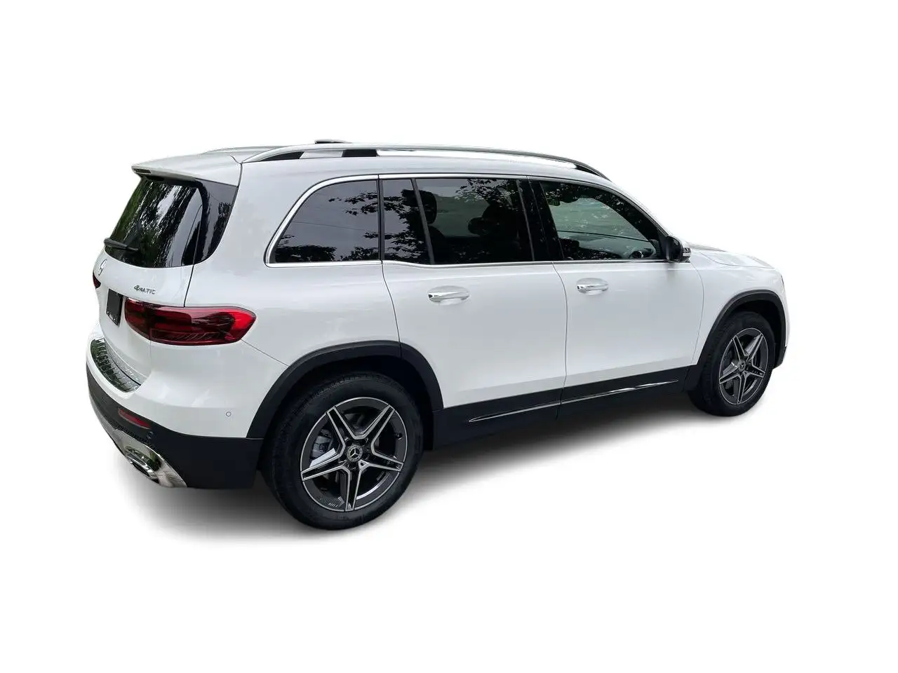 Mercedes-Benz GLB снимка Mercedes-Benz GLB