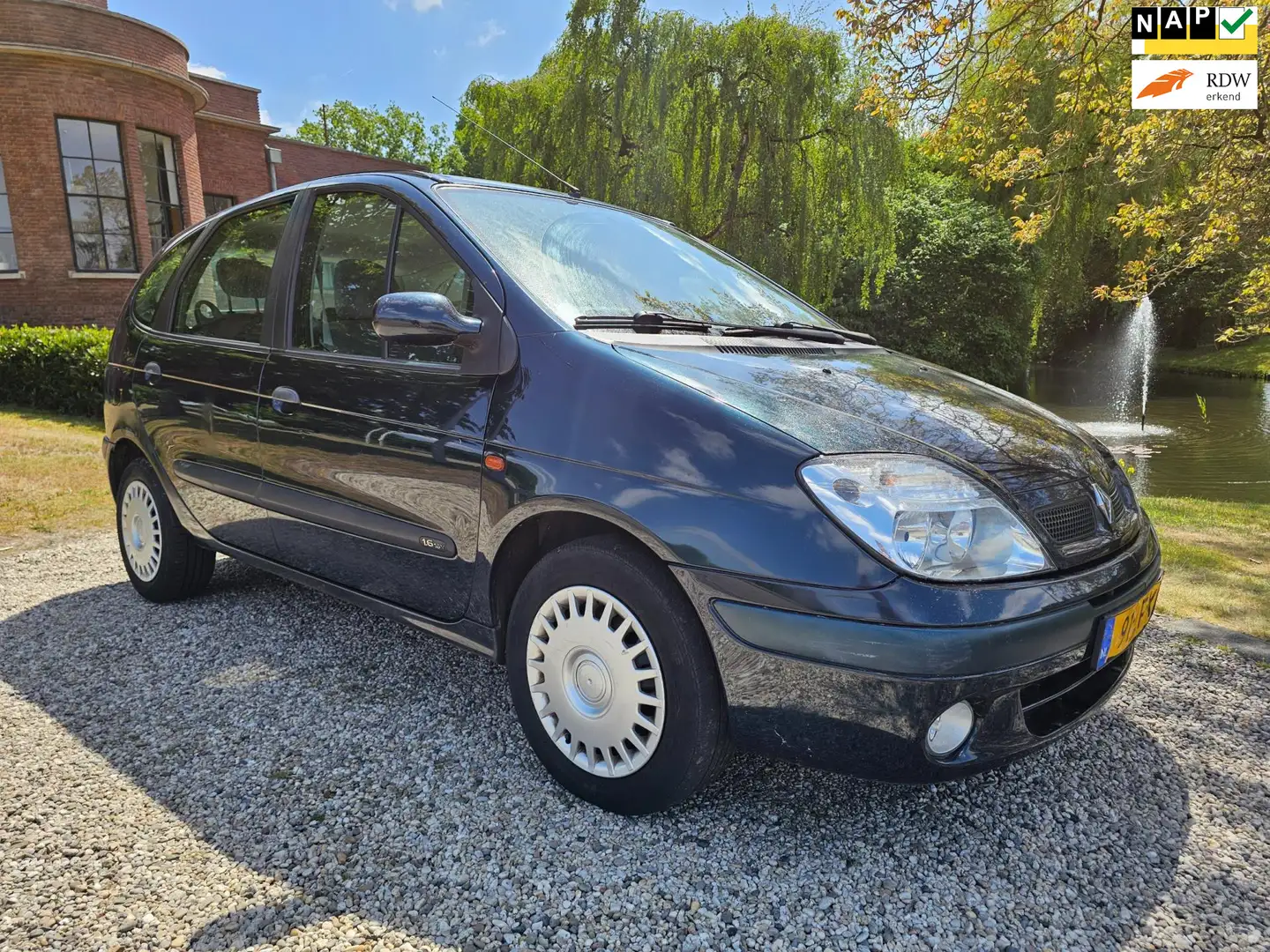 Renault Scenic 1.6-16V Expression AUTOMAAT Verde - 1