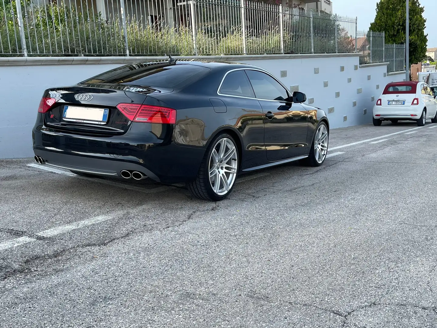 Audi A5 Coupe 2.0 tdi  S-Line - 1