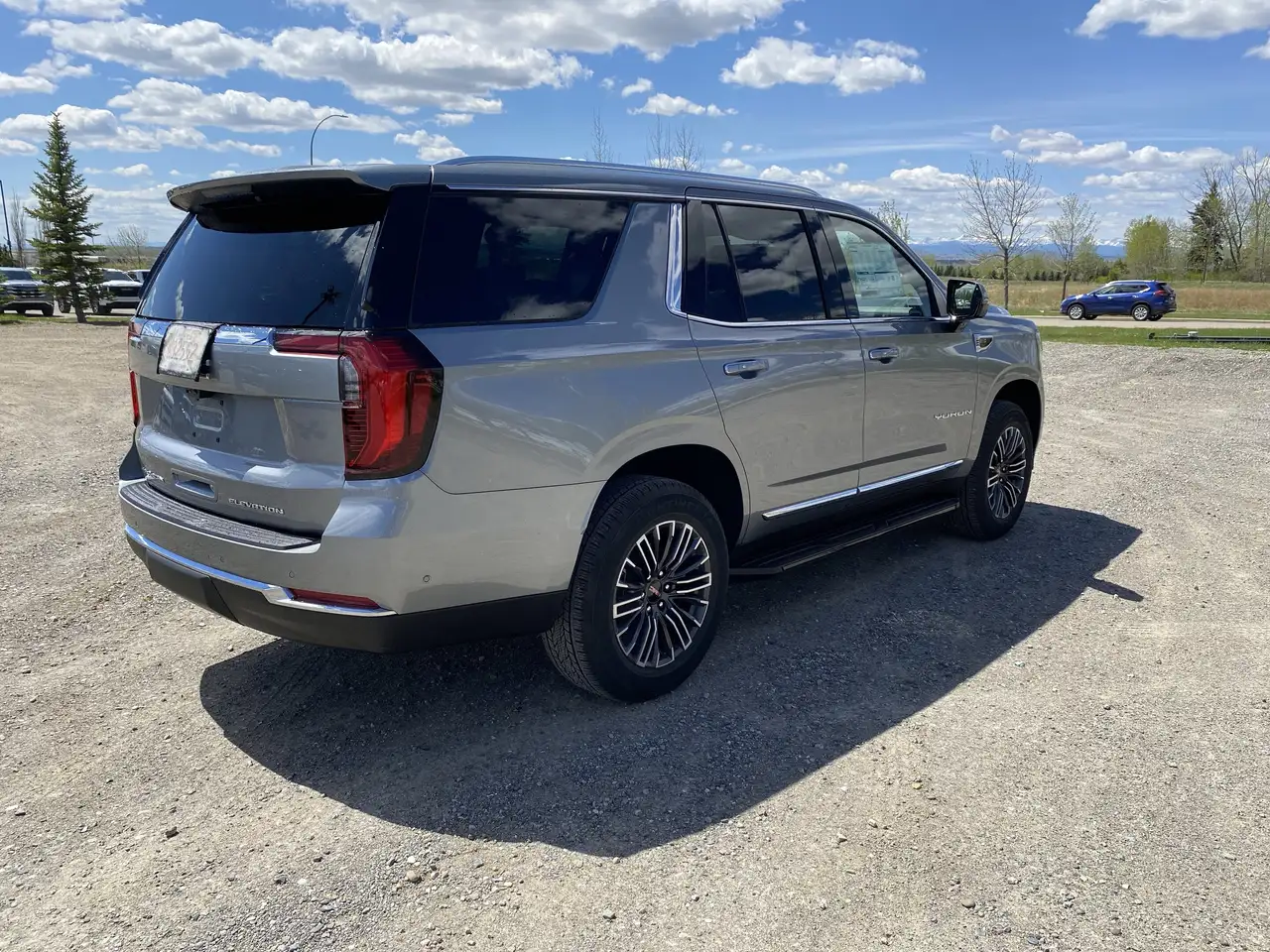 GMC Yukon снимка GMC Yukon