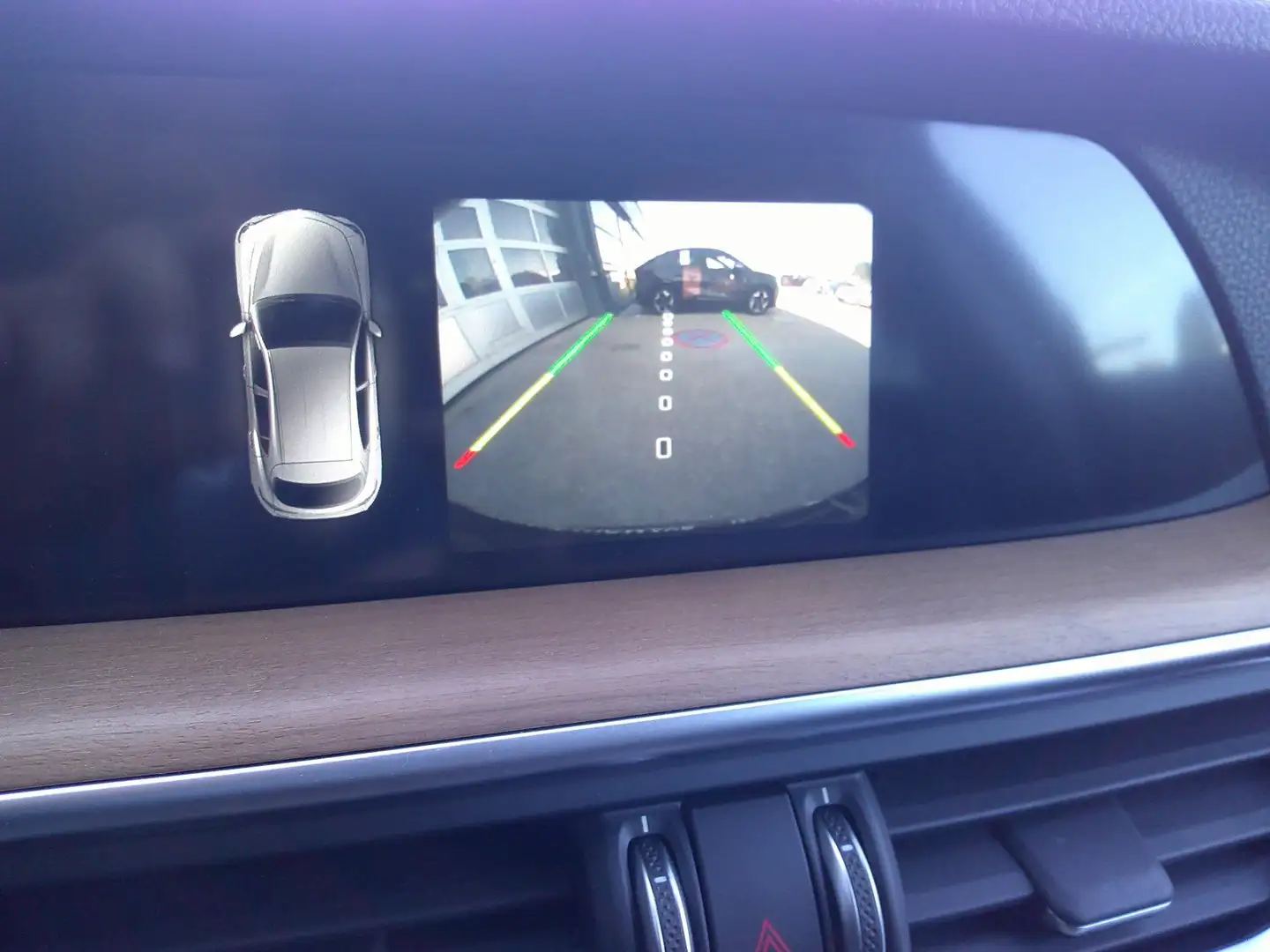 Alfa Romeo Stelvio Super 2,0 ATX AWD Grau - 2