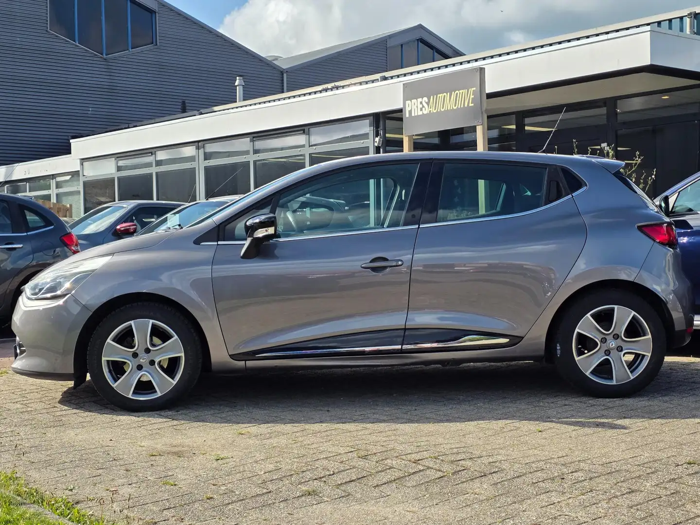 Renault Clio 0.9 TCe ECO Night&Day |AIRCO|CRUISE|NAVI|PDC Grijs - 2