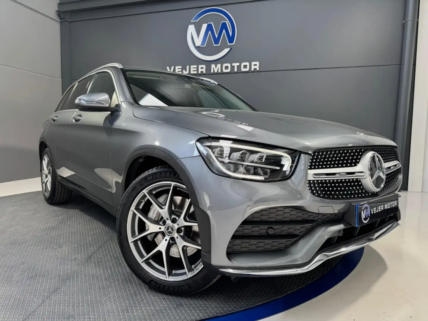Mercedes-Benz MERCEDES-BENZ Clase GLC Todoterreno  Automático d Gris - 1