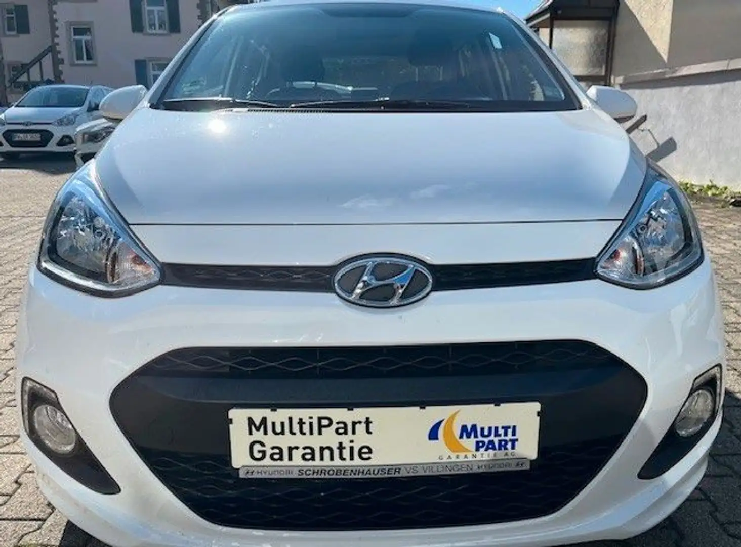 Hyundai i10 1.0  YES! Silver Wit - 2