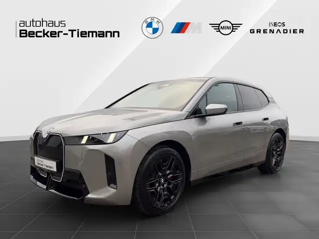 BMW iX xDrive45  - UPE 98.420,00€ #exclusive
