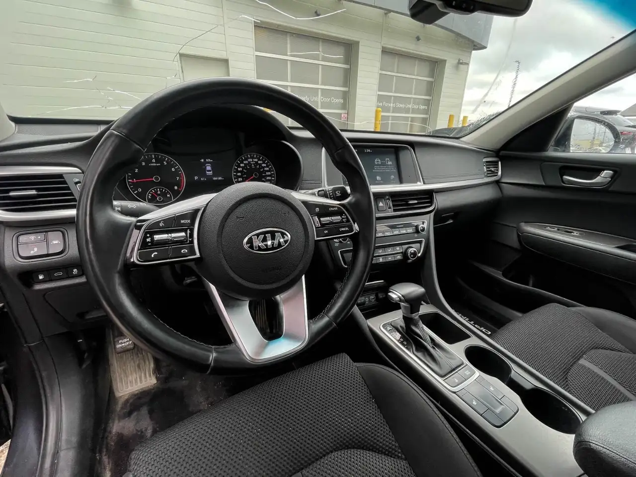 Kia Optima снимка Kia Optima