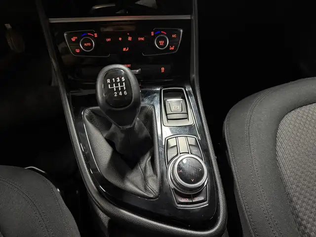 BMW 2 Series view 10