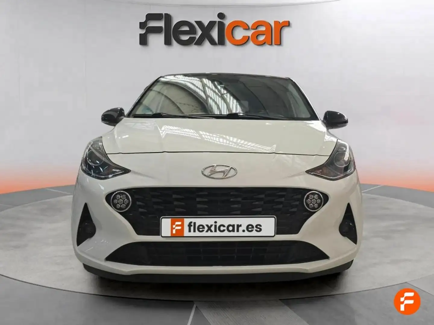 Hyundai i10 1.2 Tecno AT 2C Amarillo - 2