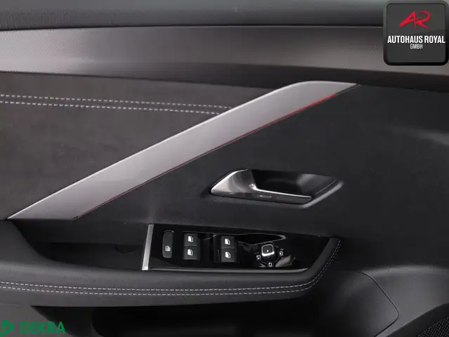 Opel Astra view 14