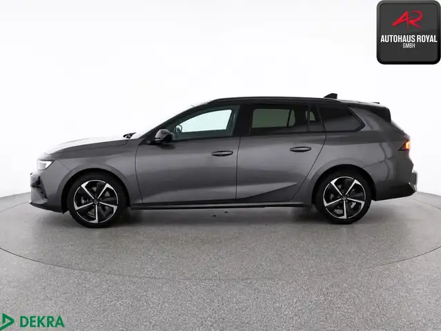 Opel Astra view 2