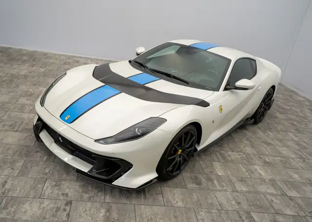 Ferrari 812 Competizione