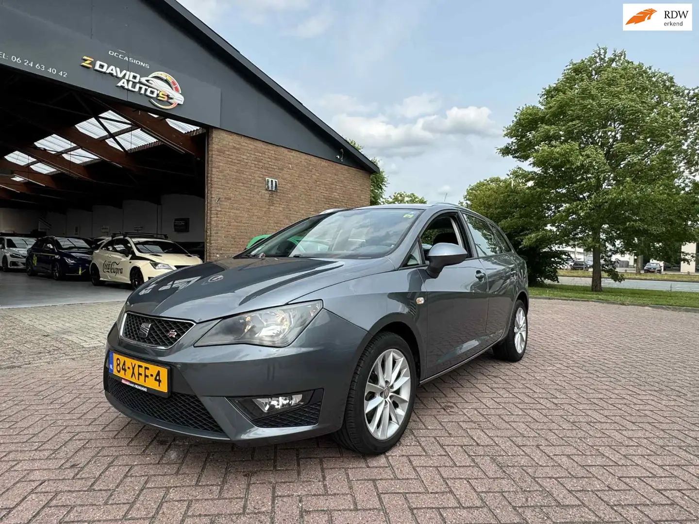 SEAT Ibiza ST 1.4 TSI FR \ automaat \ Gris - 1