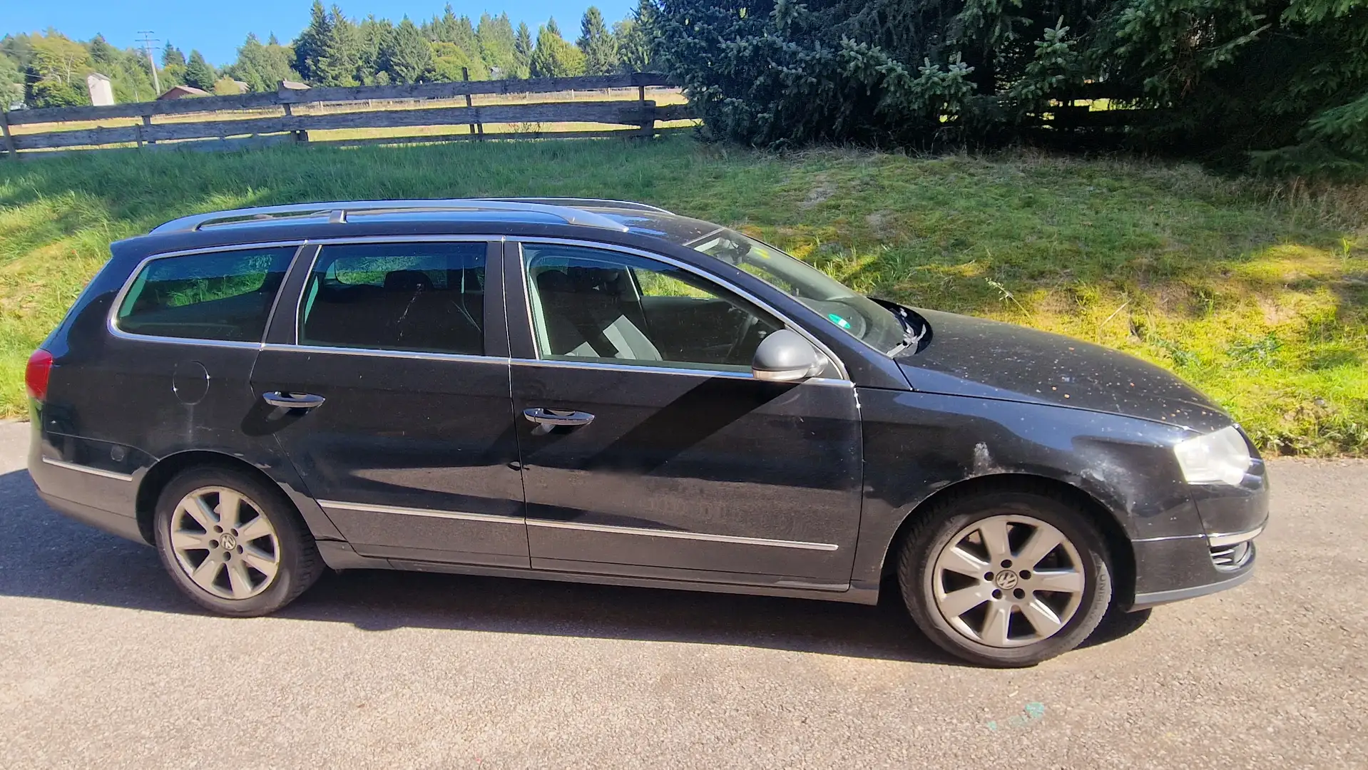 Volkswagen Passat Variant Schwarz - 1