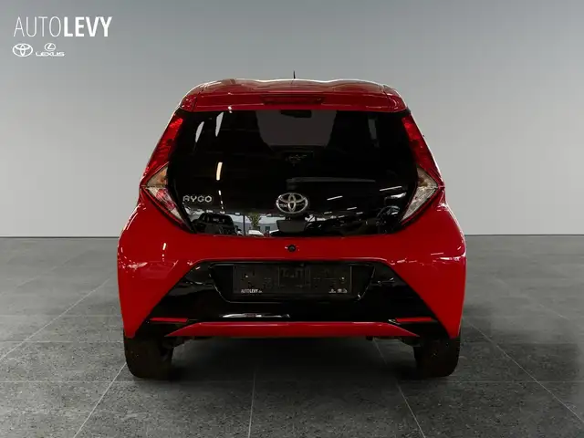 Toyota Aygo view 5