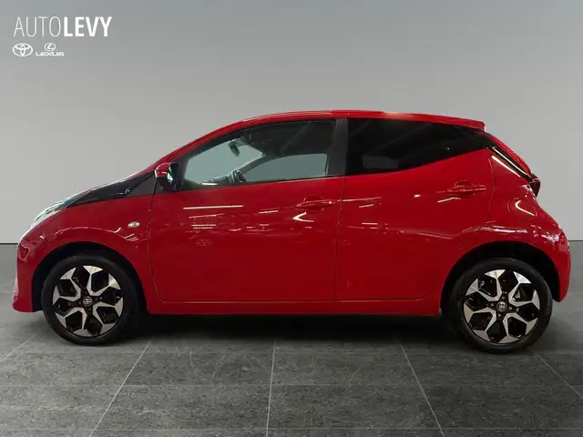 Toyota Aygo view 3