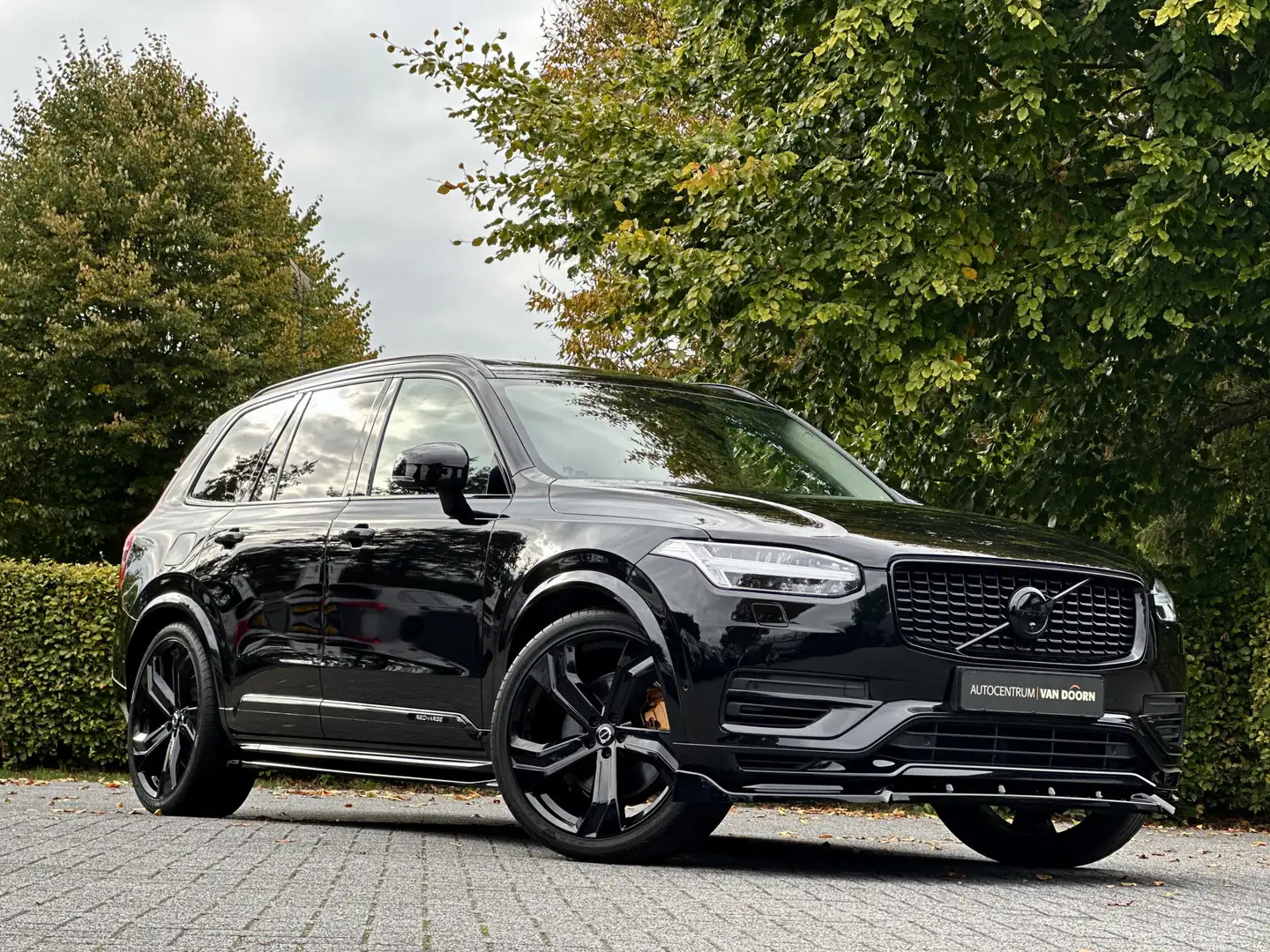 Volvo XC90 2.0 T8 Recharge AWD | Dark Label | Panodak | Lucht Zwart - 2