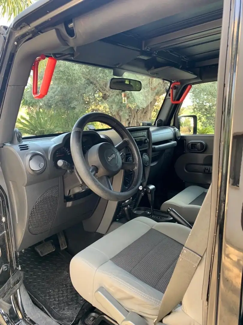 Jeep Wrangler Unlimited 2.8 crd Sahara auto dpf - 2