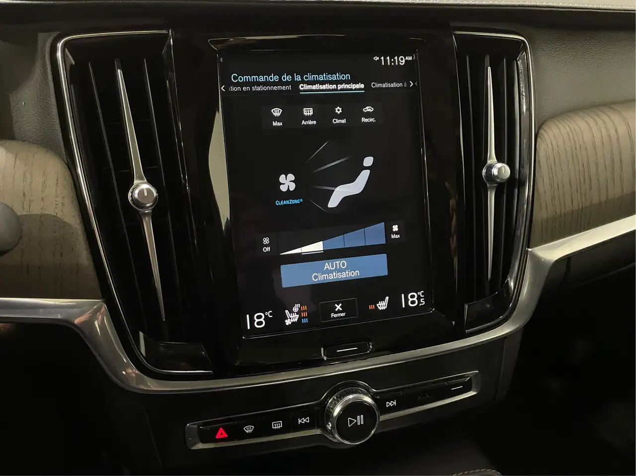 Volvo S90 снимка Volvo S90