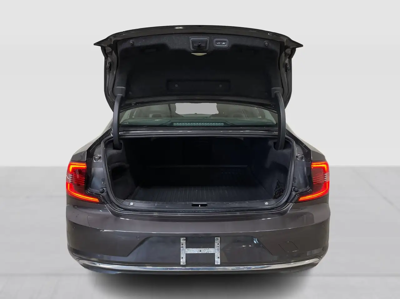 Volvo S90 снимка Volvo S90