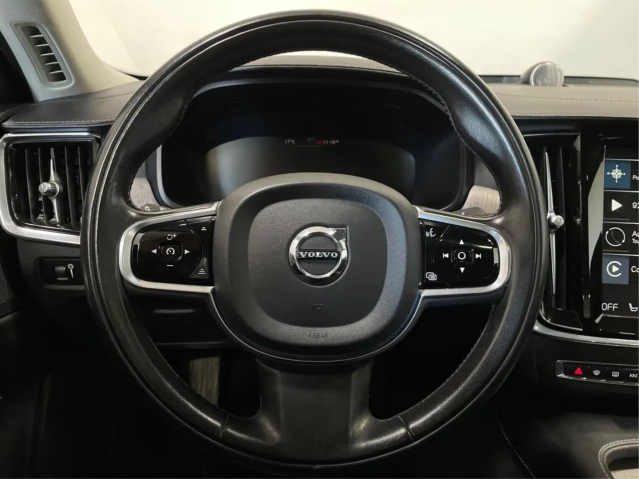 Volvo S90 снимка Volvo S90