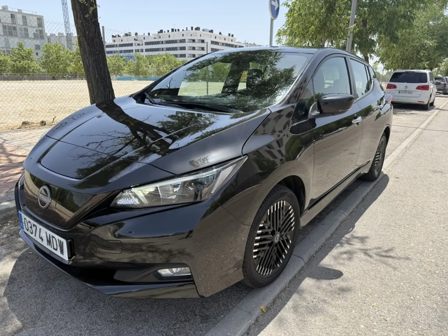 Nissan Leaf 62 kWh e+ N-Connecta Noir - 2