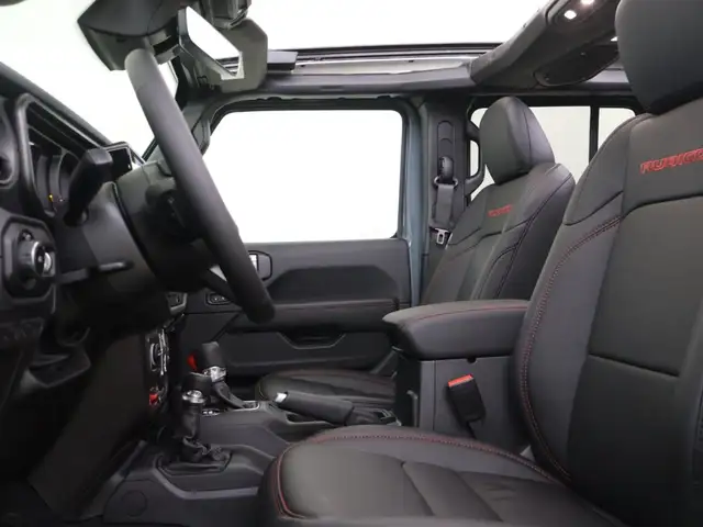 Jeep Wrangler view 15