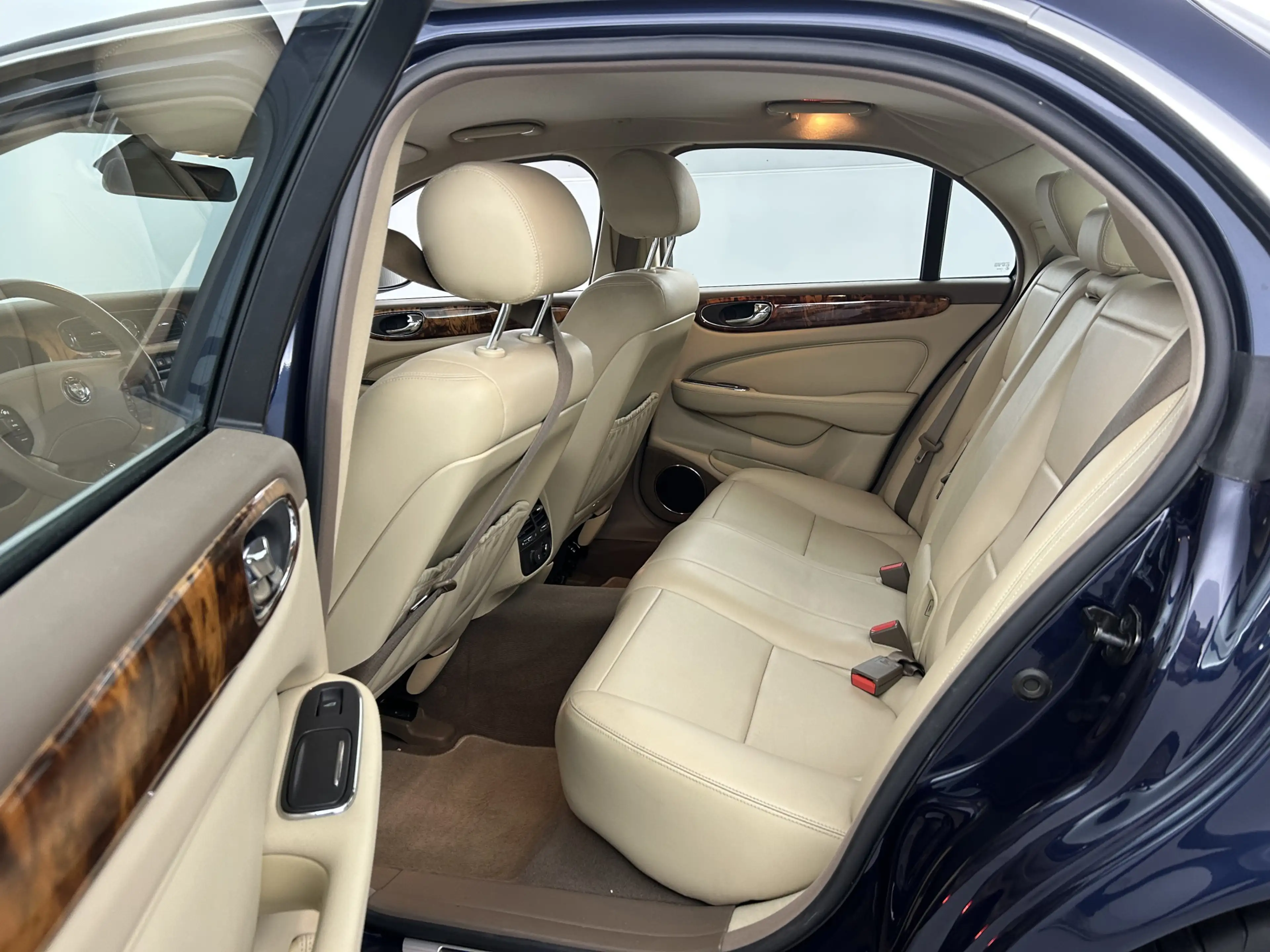 Jaguar XJ 3.5 V8 ORG NL/1STE Eigenaar/memory stoelen/Leder/1 — photo 29