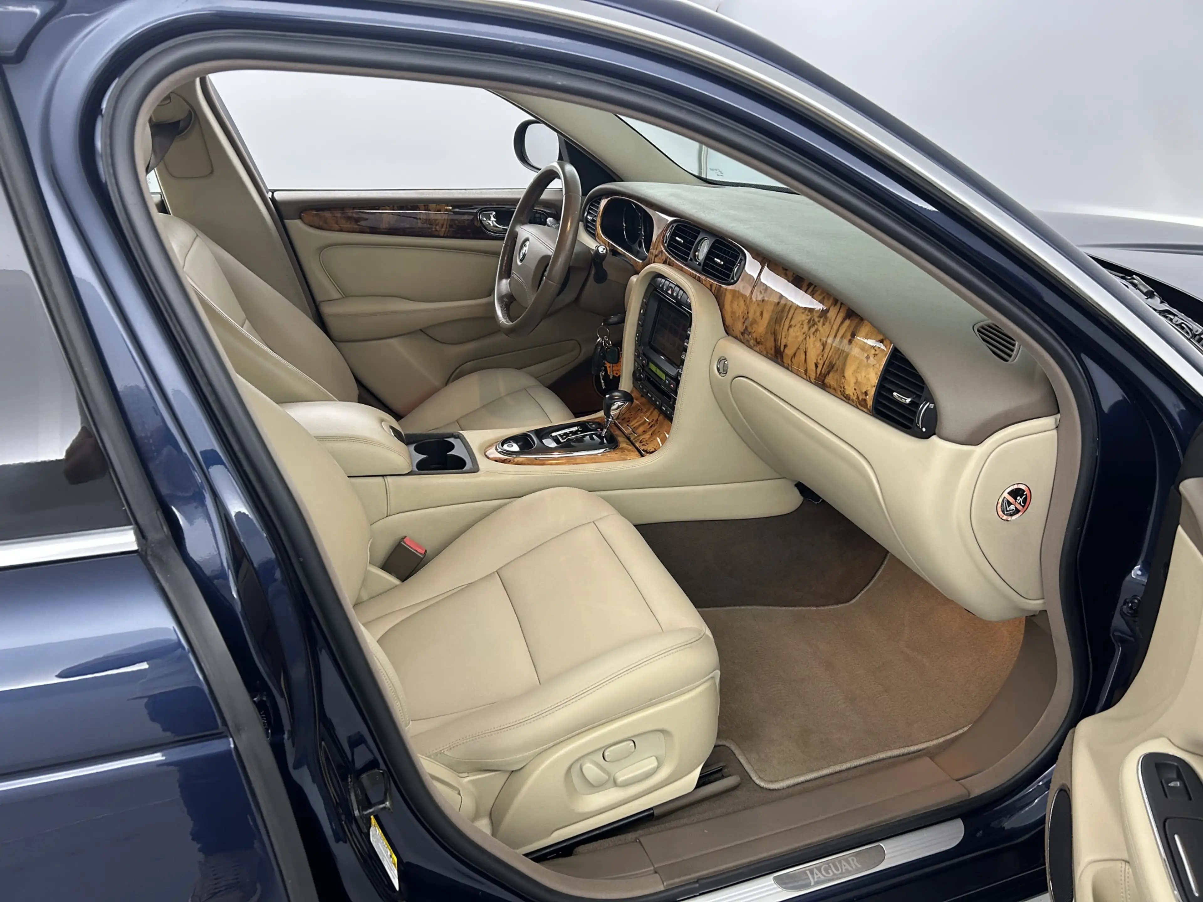 Jaguar XJ 3.5 V8 ORG NL/1STE Eigenaar/memory stoelen/Leder/1 — photo 28