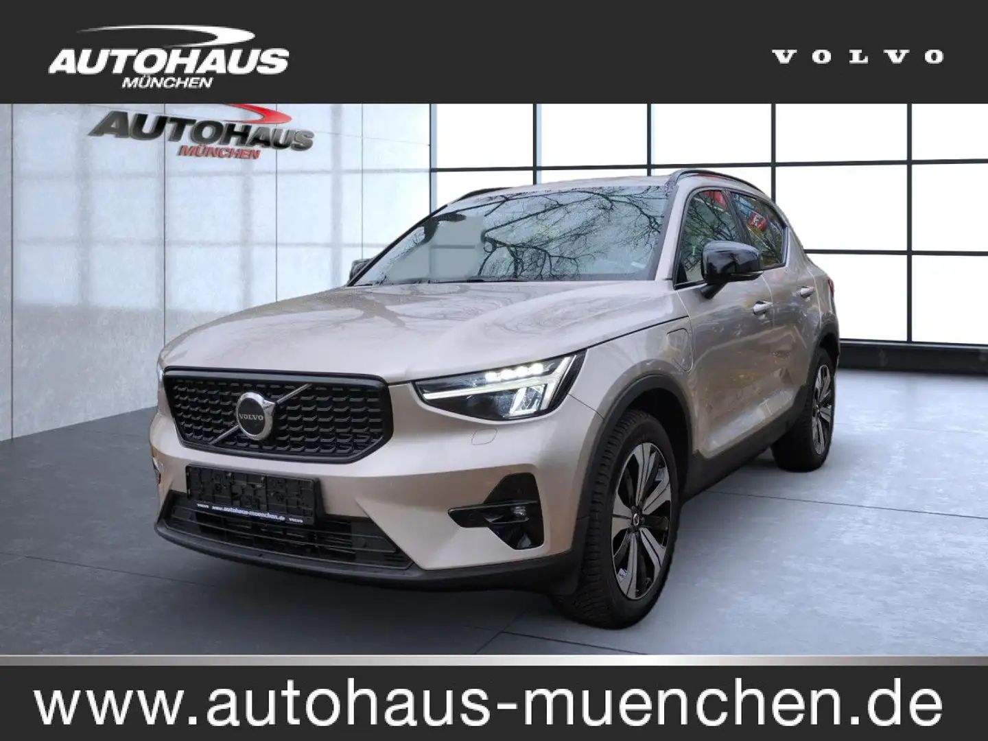 Volvo XC40 XC 40 Plus Dark Recharge Plug-In Hybrid 2WD Navi - 1
