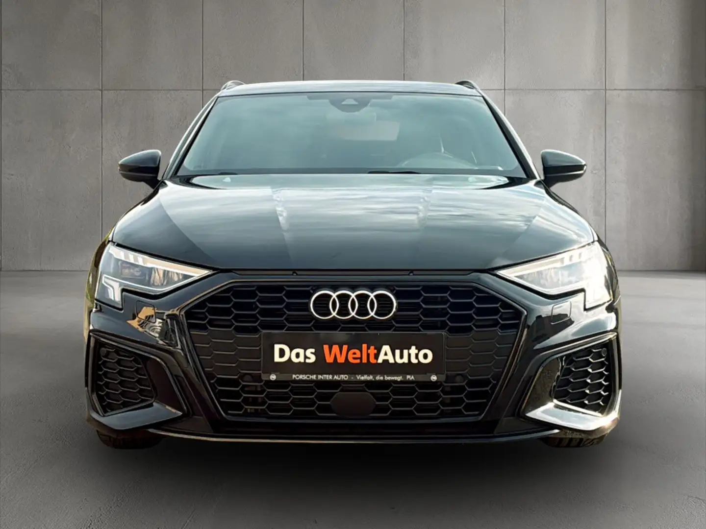 Audi A3 30 TFSI S line exterieur Schwarz - 2