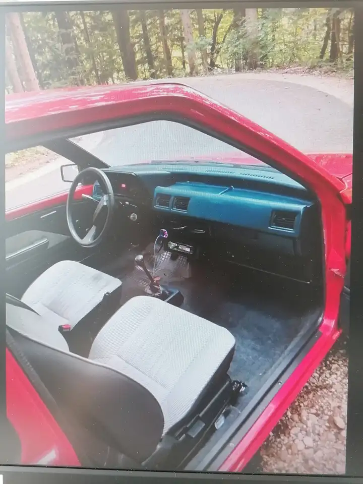 Toyota Starlet 1000 DX, foto 3