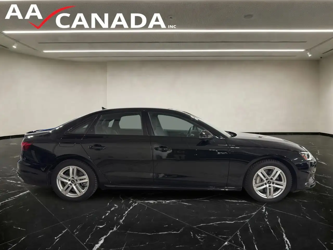 Audi A4 снимка Audi A4