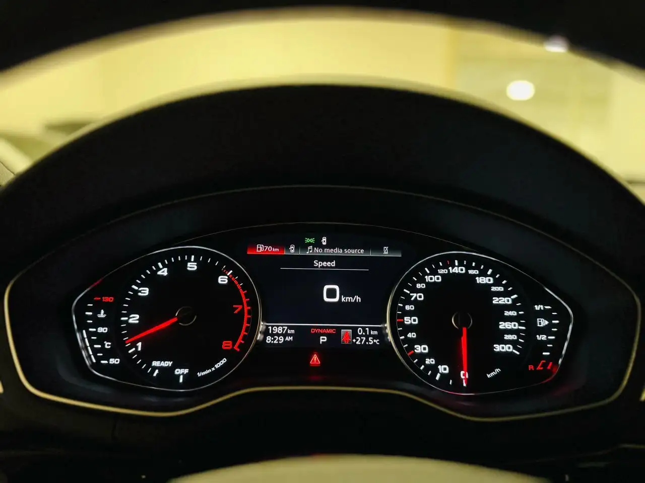 Audi A4 снимка Audi A4