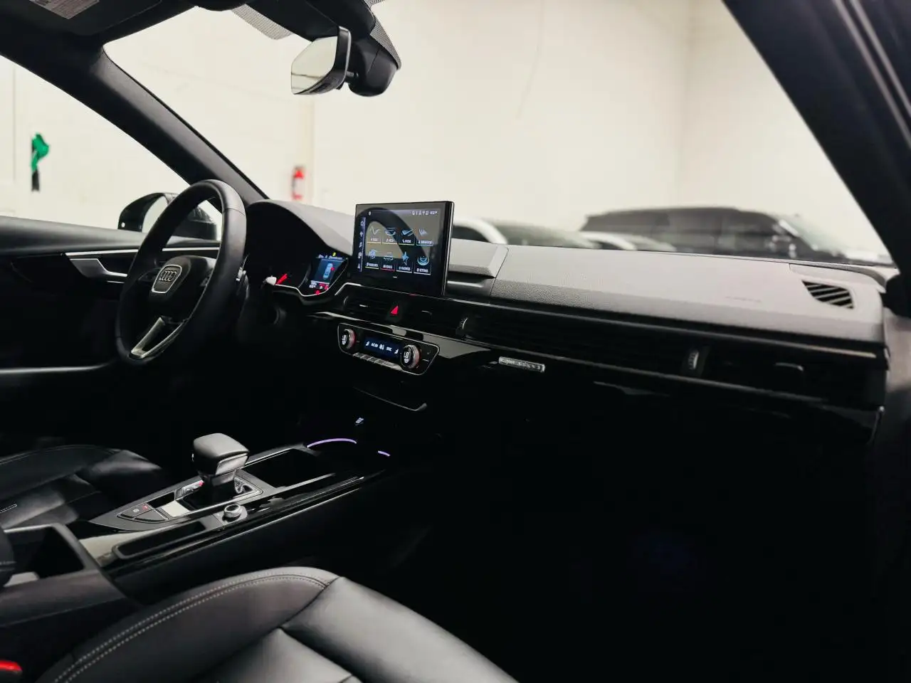 Audi A4 снимка Audi A4