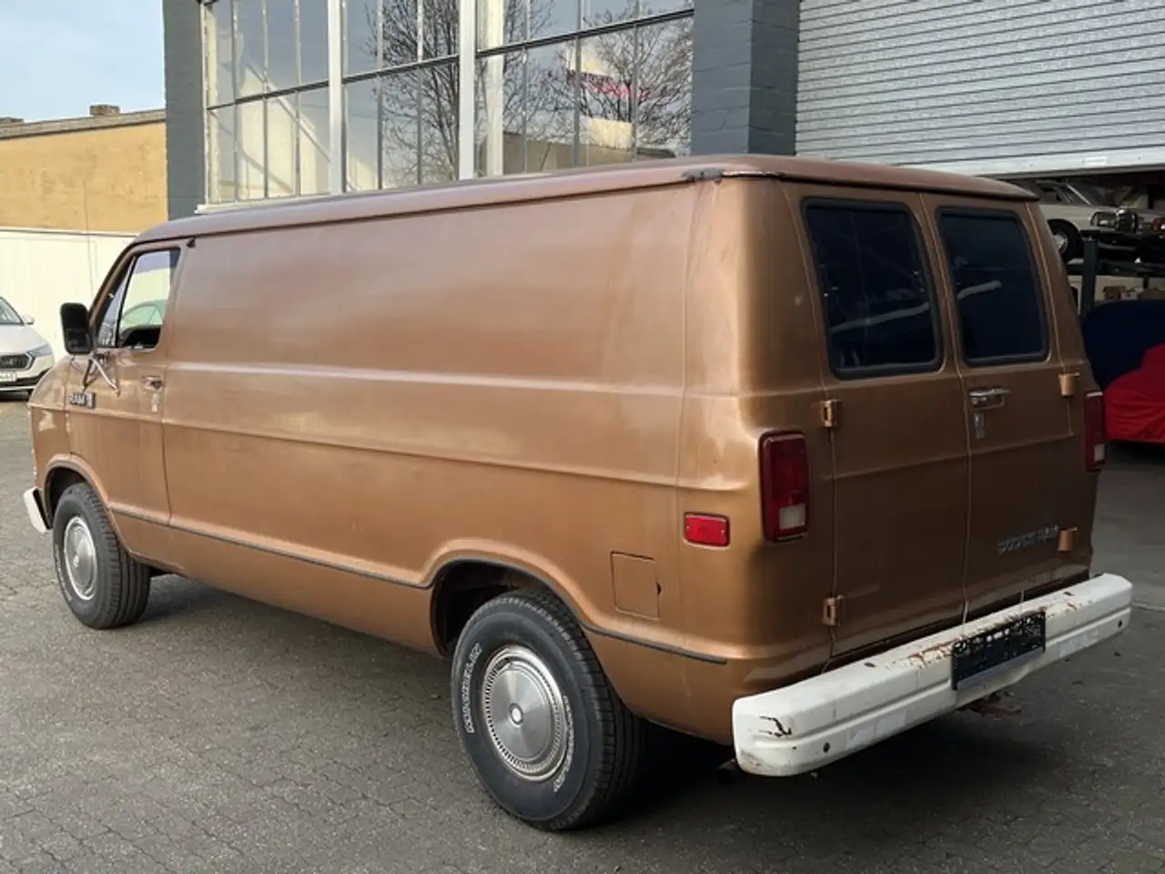 Dodge Ram Van 250 Custom * Survivor im Erstlack *, foto 8