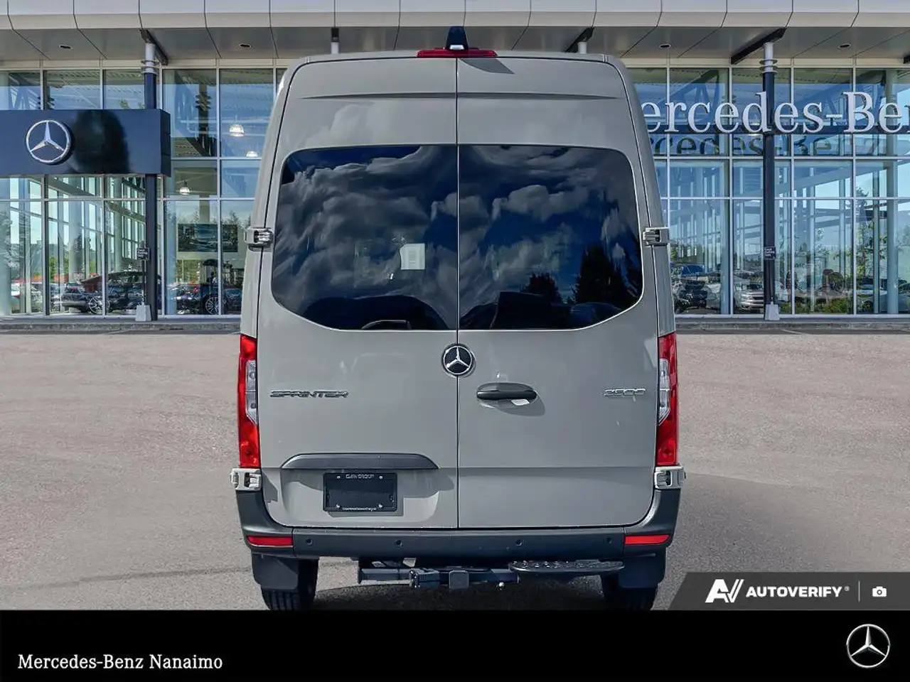 Mercedes-Benz Sprinter снимка Mercedes-Benz Sprinter