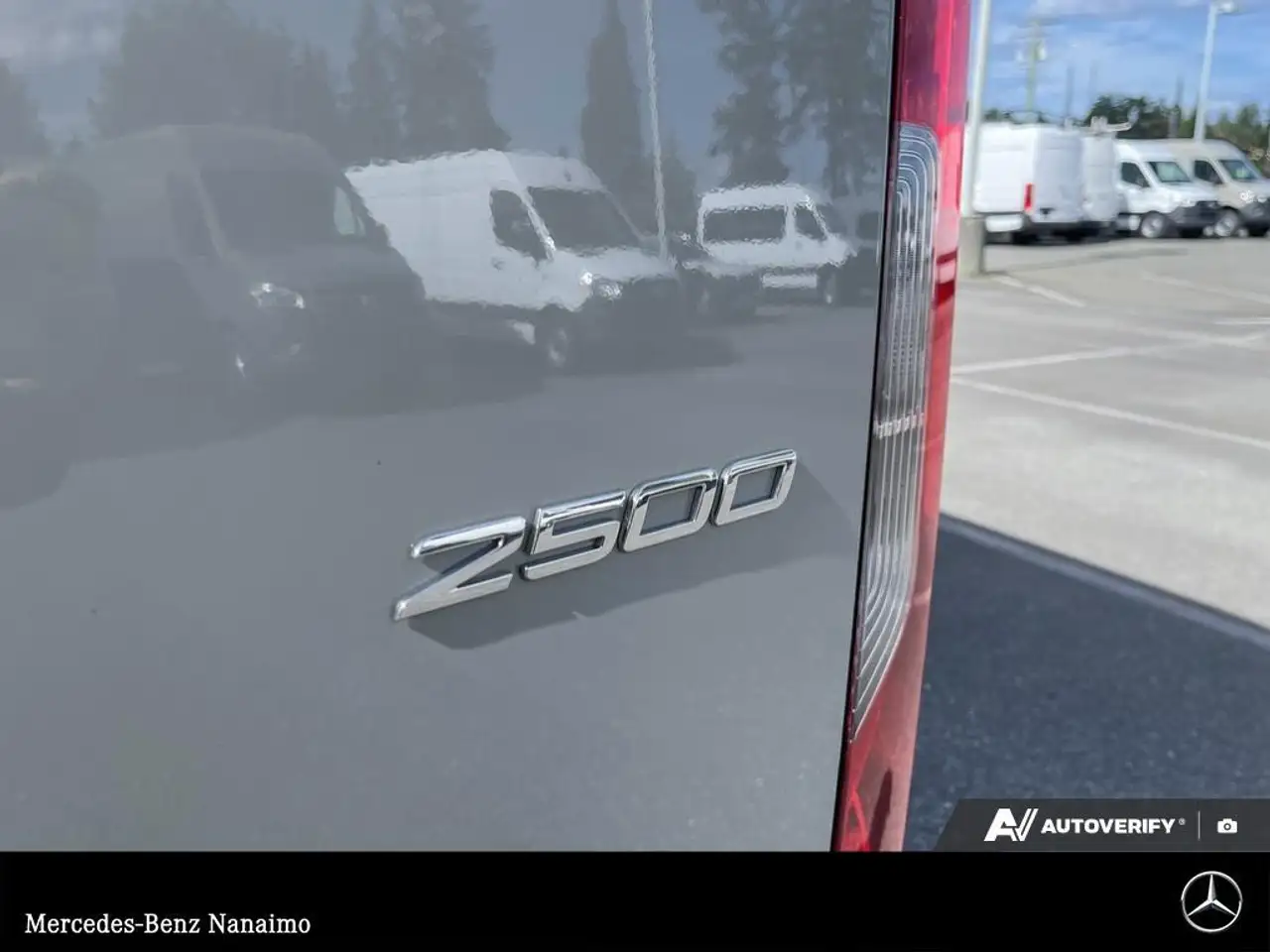 Mercedes-Benz Sprinter снимка Mercedes-Benz Sprinter