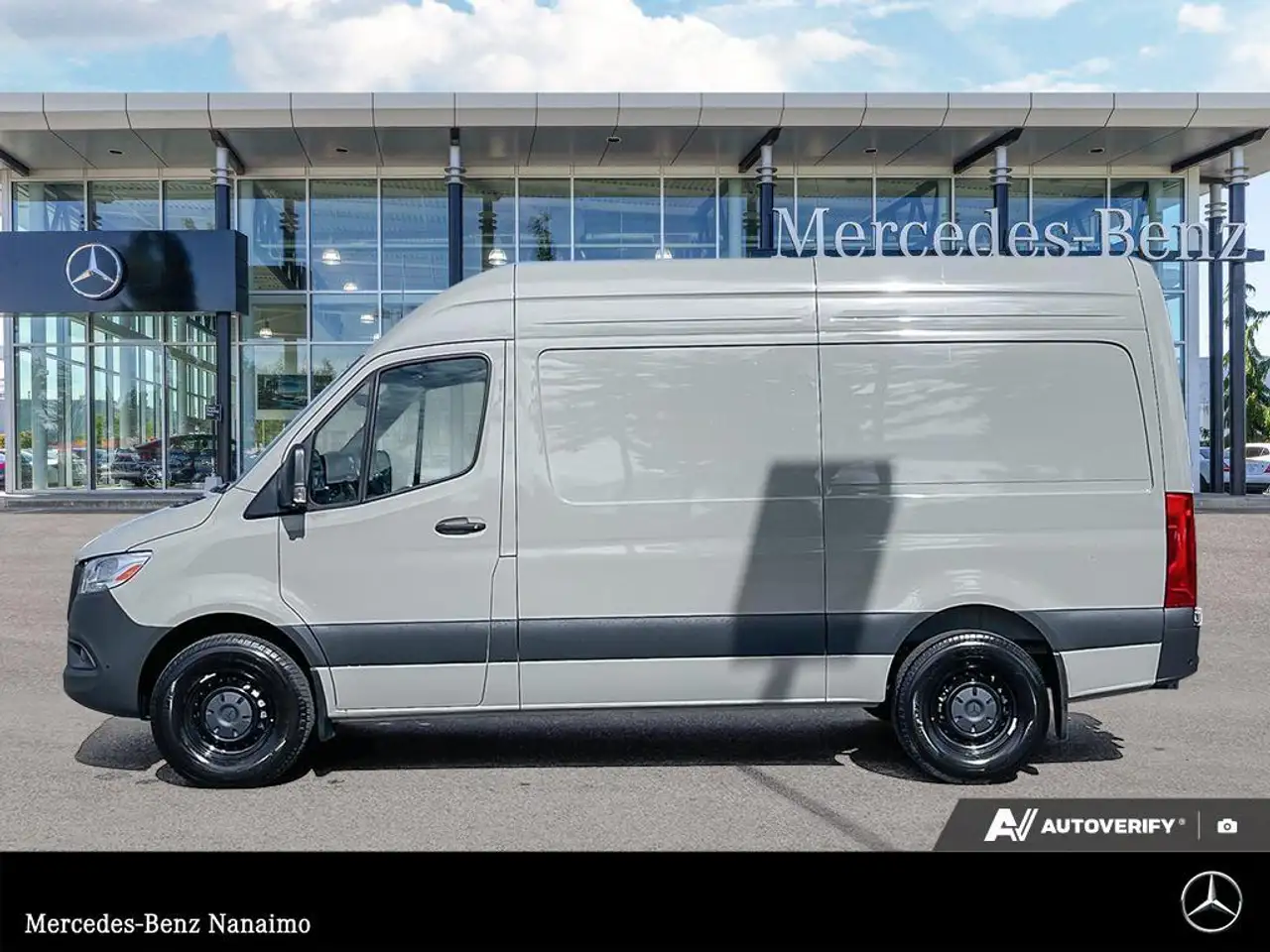 Mercedes-Benz Sprinter снимка Mercedes-Benz Sprinter