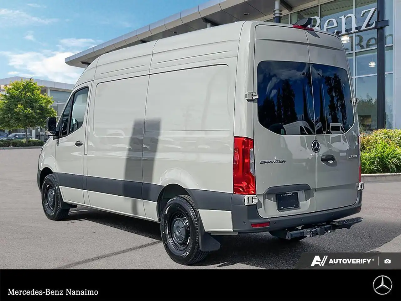 Mercedes-Benz Sprinter снимка Mercedes-Benz Sprinter