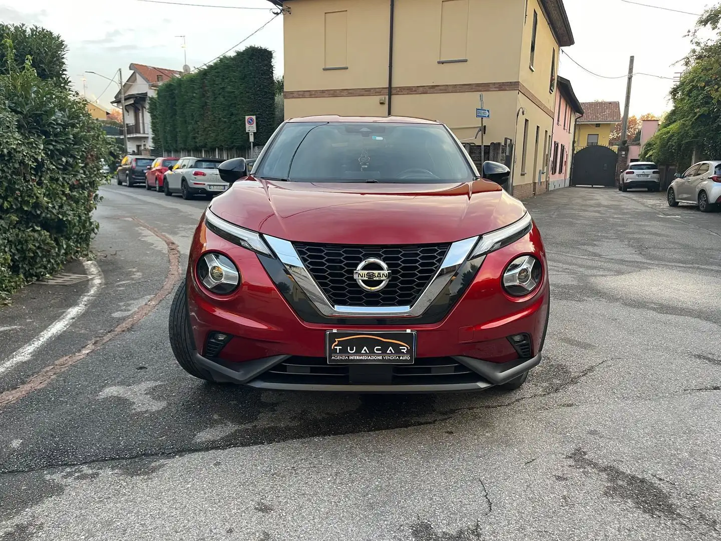 Nissan Juke N-Connecta 1.0 DIG-T 114 Rosso - 2