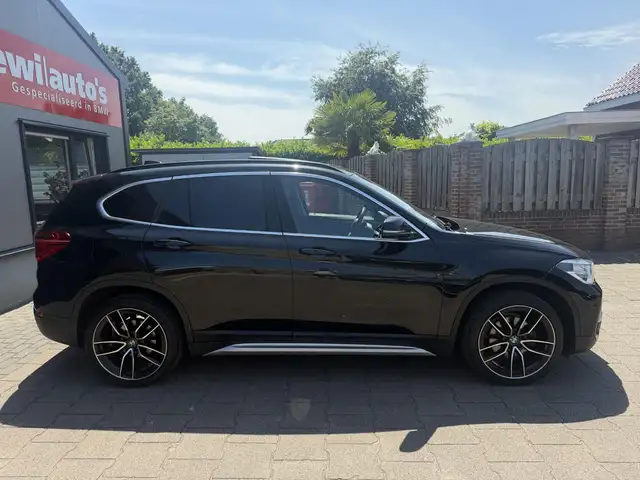 BMW X1 view 13