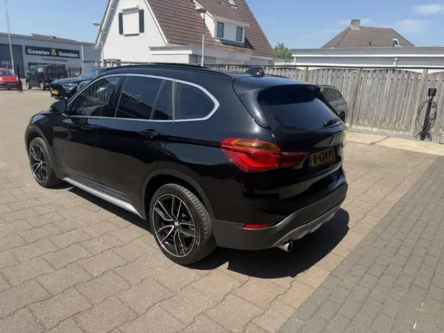 BMW X1 view 7