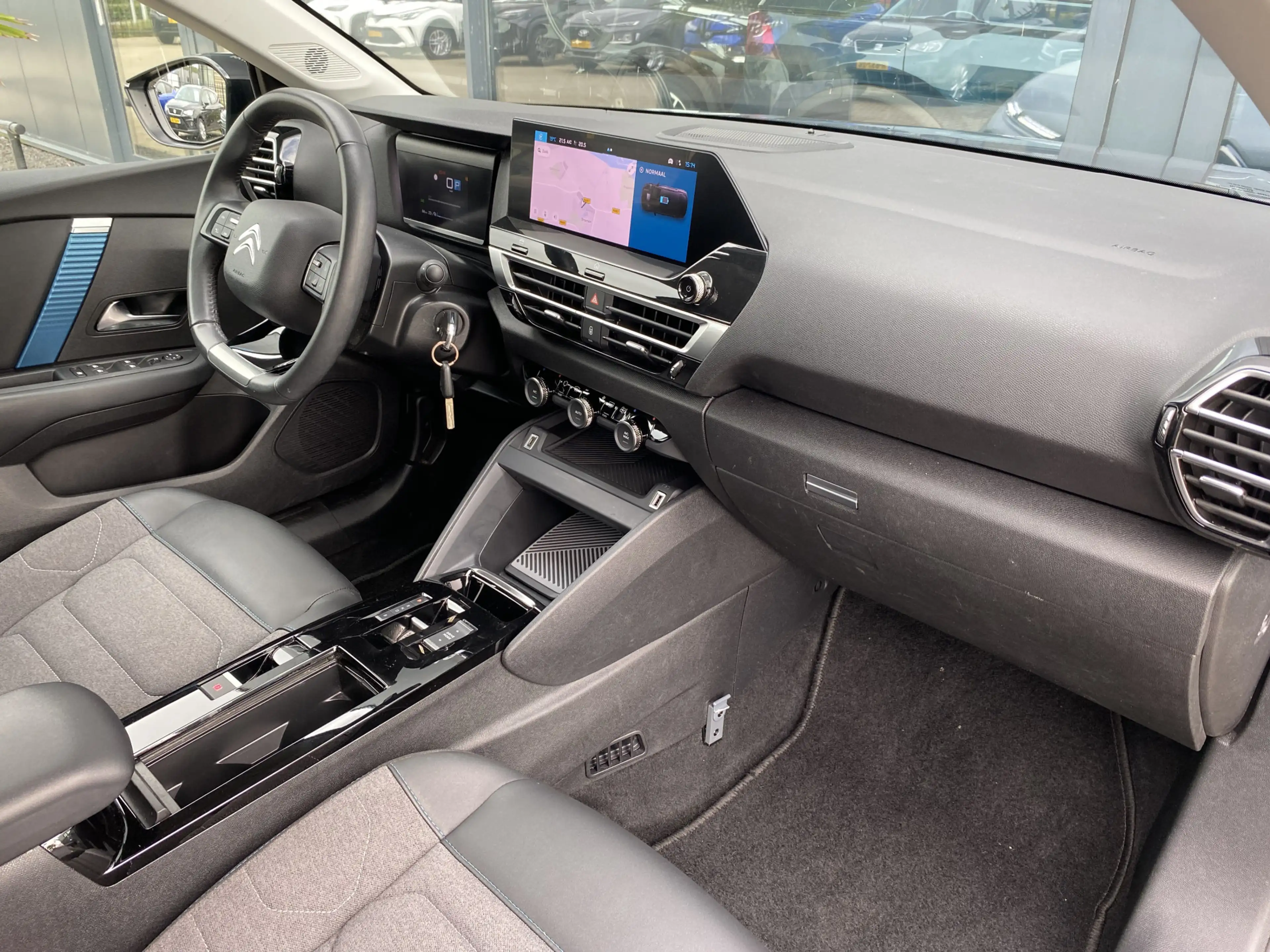Citroen E-C4 Electric Feel Pack 50 kWh — photo 31
