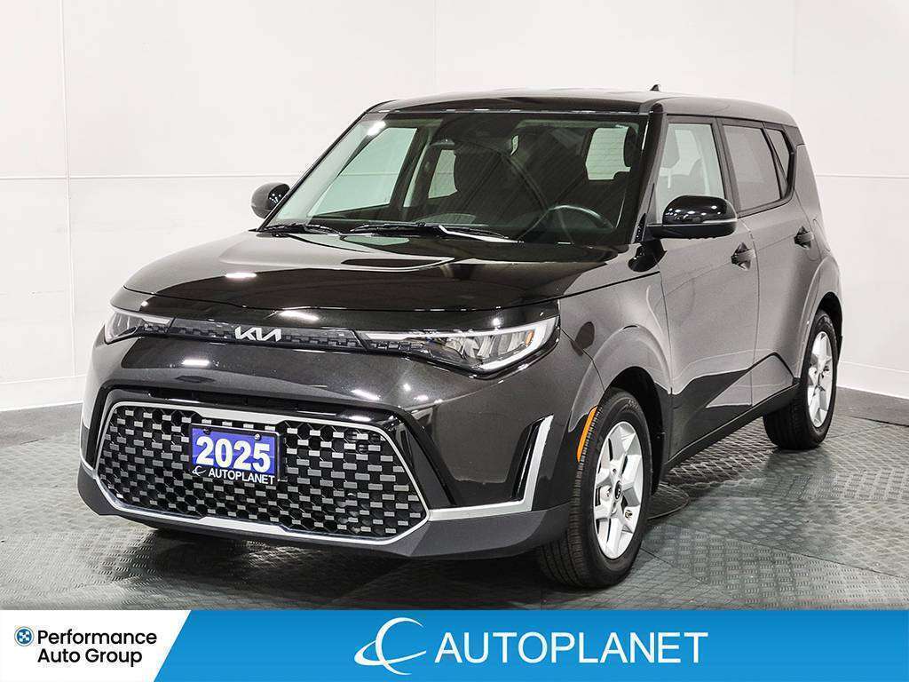 2025 Kia Soul EX, Back Up Cam, Apple CarPlay, Heated Seats!
